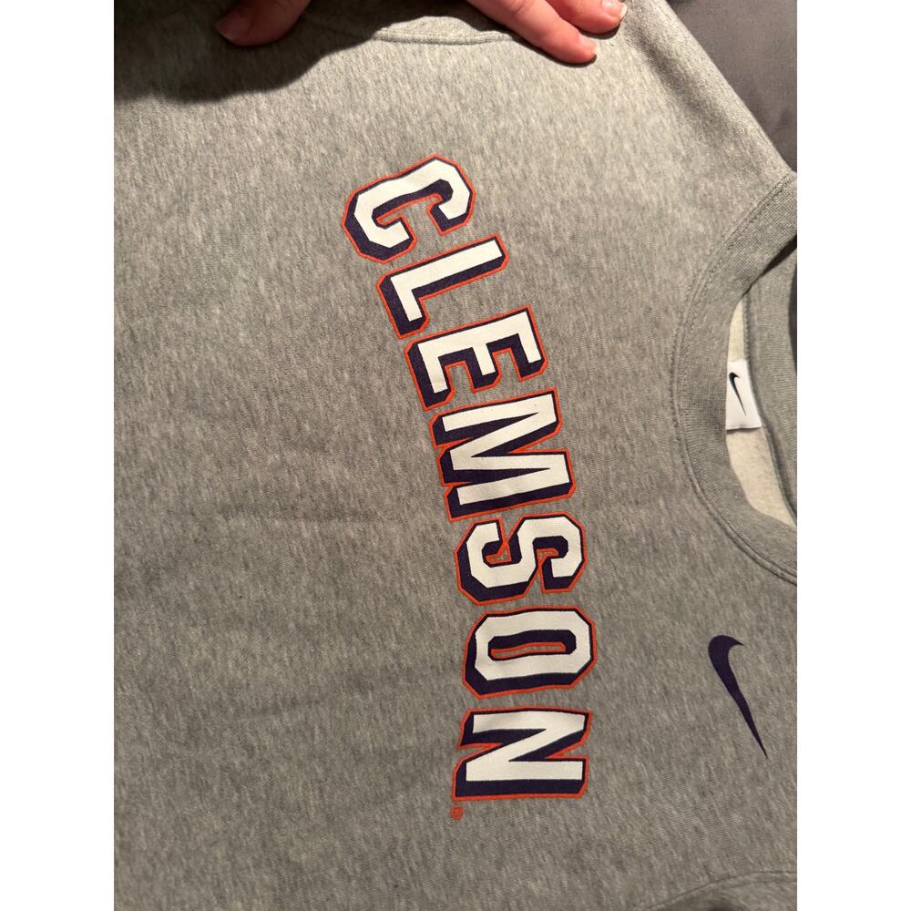 Nike Clemson Crewneck Sweatshirt Mens Small Gray NCAA College Pullover - Picture 2 of 3